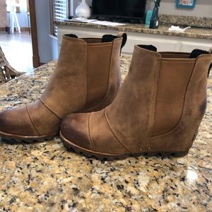 Sorel wedge ankle bootie